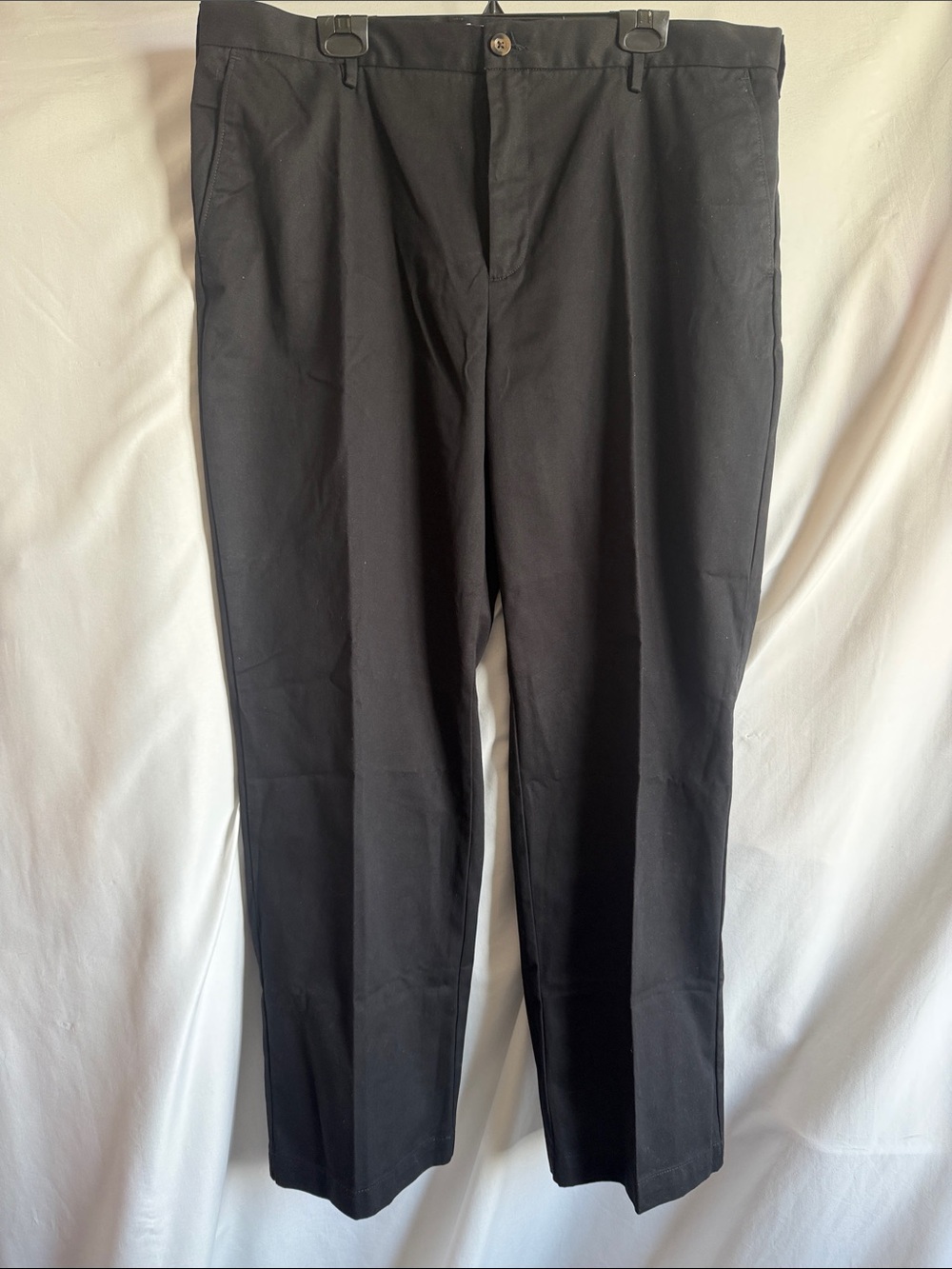 Amazon Essentials Black Men's Dress Pants - Straight Leg